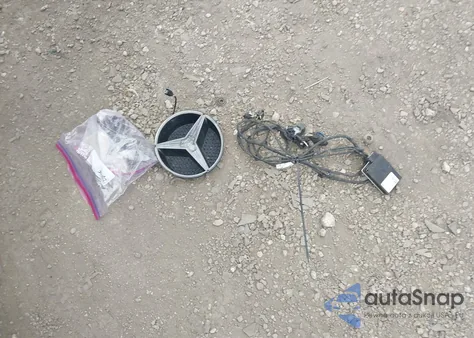 2018 Mercedes-Benz Glc 300 4Matic from USA, damaged, VIN WDC0G4KB5JV061201